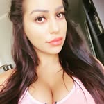 Ariannabucks - @angelopoku094 - Instagram
