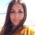Arianna - @ariannacase - Instagram