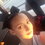 Arianna Decker - @arianna.decker1 - Instagram