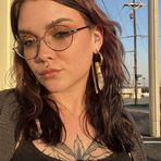 Ariel Holcomb - Facebook
