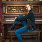 Ariel Holcomb - Facebook