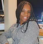 Ariel Mayers - Facebook