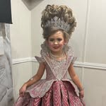 Ariel McQueen - @ariel_mcqueen_and_zayns_mom - Instagram