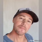 Ariel Miles - Facebook