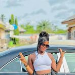 Ariel Peters - Facebook