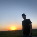 Ariel Petersen - @arielpetersen7 - Instagram