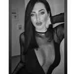 @ariel.riley.8006525 - Instagram