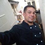 Ariel Schmidt - Facebook