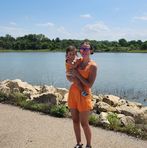 Ariel Schmidt - Facebook
