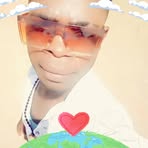 Ariel Biji De Strong - Facebook