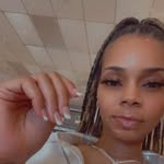 Ariel Walker - @isumadornah_ - Instagram