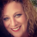 Arlene Hicks - @arlene.hicks - Instagram