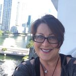 Arlene Hoffman - @hoffwoman215 - Instagram