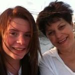 Arlene Springer - @arzy811 - Instagram