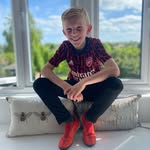 Charlie Bright - @_charliebright - Instagram