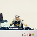 Armando Armas - @bbarmz - Instagram