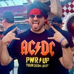Armando Fuentes - @king.of.nothing - Instagram