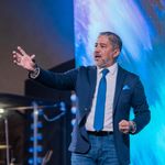 Armando Osorio - @pastor.armando.o - Instagram