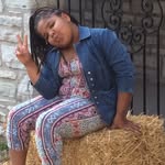 armani woods - @_monii_monii - Instagram