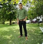 Arnold Javier - Facebook