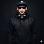 Arnold Reone - @arnoldreone - Instagram