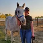 Amanda Arnold (Rowe) - @littledove64 - Instagram