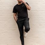 Arnold Saunders - @arnoldsaunders9 - Instagram