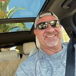 Arnold Schwarzenegger Schultz - @kiwison3 - Instagram