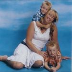 Amy Arnold Senger - @funny.farmer - Instagram