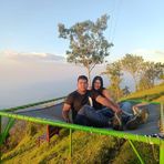 Arnold Tovar - Facebook