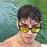 Aron Alvarez - @aro.nalvarez - Instagram