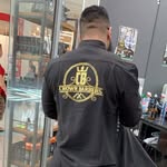 Aron_Barber 💈✂️ - @aroncheabarber - Instagram