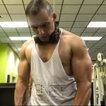 Aron Brand - @aronbrandfit - Instagram