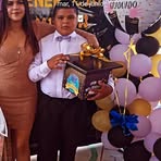 Aron Calderon - Facebook
