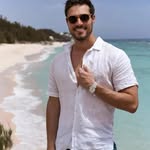 Aron Case - @aroncase_ - Instagram