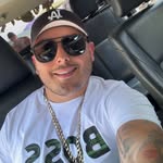 CH - @aronchaconcr - Instagram
