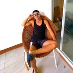 Aron Charles - @eyrontyarls - Instagram