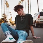 aron chavez - @aronchavez96 - Instagram