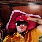 Aron Cuevas - Facebook