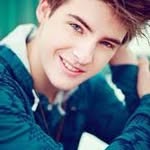 árondobosi - @arondobosi - Instagram