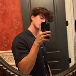 @aron_navarro21 - Instagram