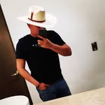 Aron Navarro - @aron.navarro.9235 - Instagram