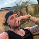 Arron Lee Hotz - @arron.hotz.33 - Instagram