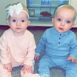 Arthur & Bessie England - @a_b_england_twins - Instagram