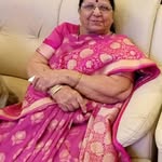 Aruna Shah - @arunashah42 - Instagram