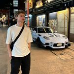 Asher Newman - @asheronthewall - Instagram