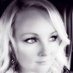 Ashlee Barlow - @munizel875 - Instagram