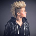 Ashlee Barrett - @ashlee.barrett.3 - Instagram