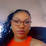 Ashley Benton - @a._renae - Instagram
