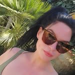 Ashley Berg - @badash_lady - Instagram